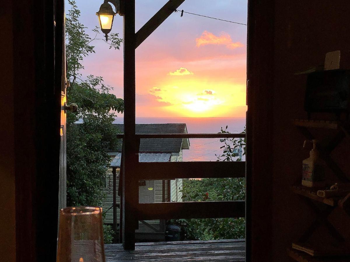 Panorama Ocean View Cottage Motobu Exterior foto