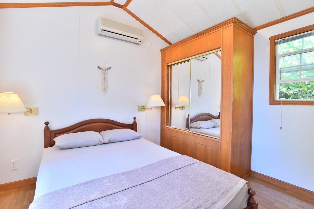Panorama Ocean View Cottage Motobu Exterior foto
